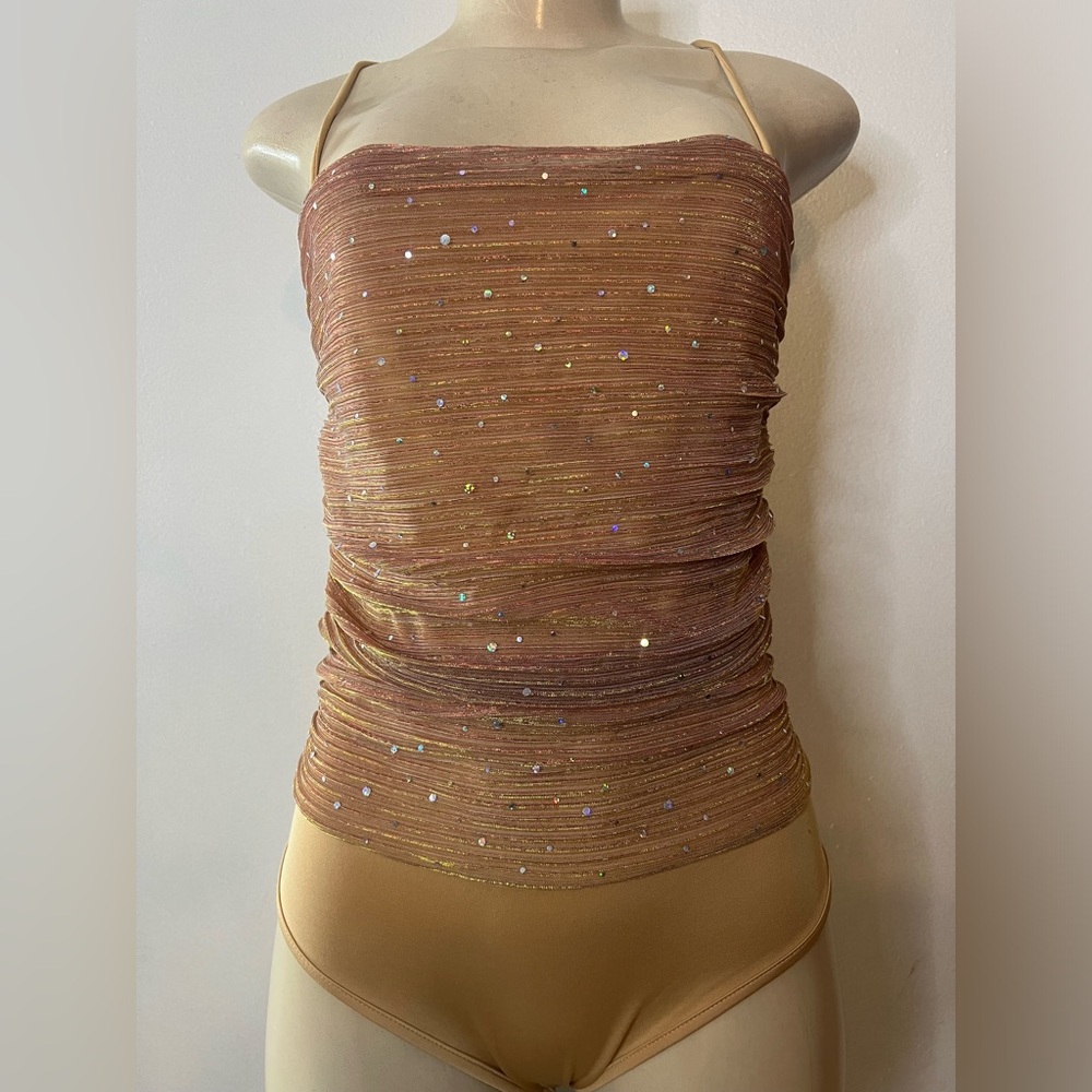 Brand: More to come / Size: M / Color: Gold